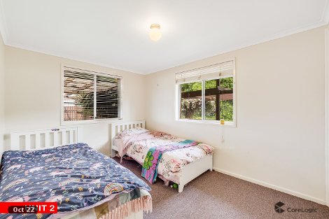 24 Chopin St, Rockville, QLD 4350