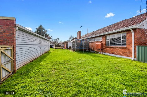 1 Ronald St, Devonport, TAS 7310