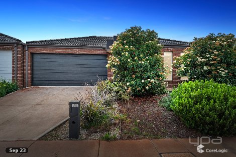 14 Gillespie Dr, Weir Views, VIC 3338