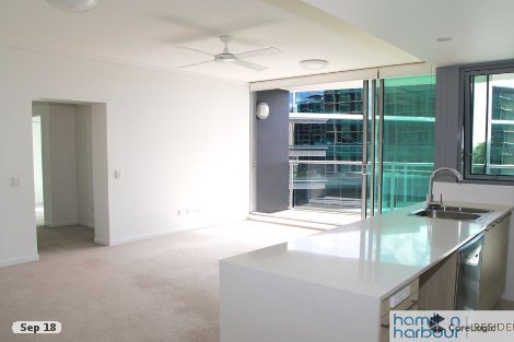 10401/8 Harbour Rd, Hamilton, QLD 4007