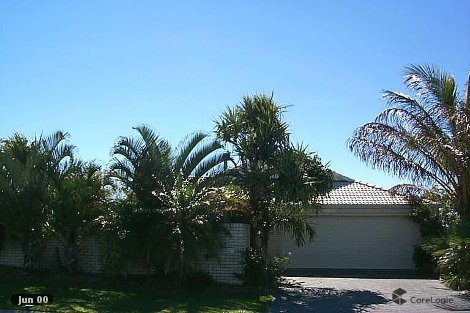 34 Southern Cross Pde, Sunrise Beach, QLD 4567