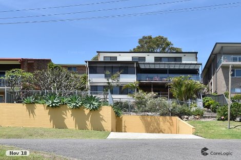 17 Gordon St, Eleebana, NSW 2282