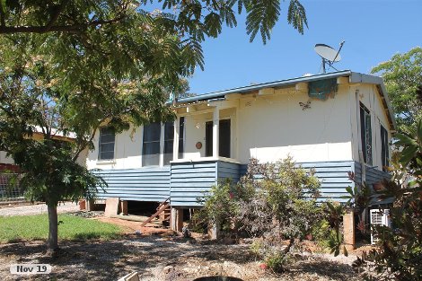 6 Railway Pde, Cumnock, NSW 2867