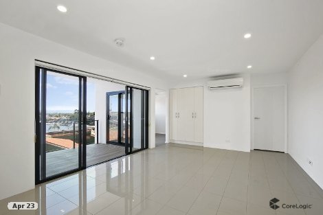 208/9 Hooker Bvd, Broadbeach Waters, QLD 4218