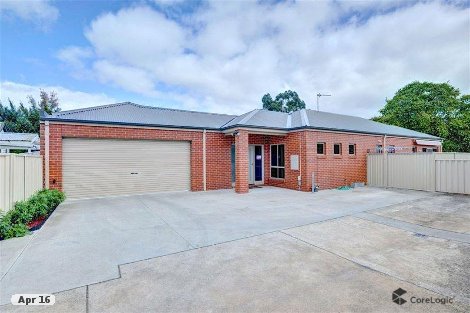 2/512 Ascot St S, Redan, VIC 3350