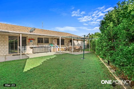 5 Topaz Cct, Urangan, QLD 4655