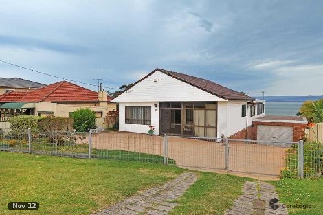 30 St Cloud Cres, Lake Heights, NSW 2502