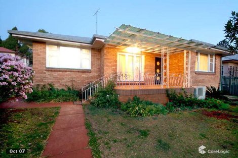 4 Loye St, North Toowoomba, QLD 4350