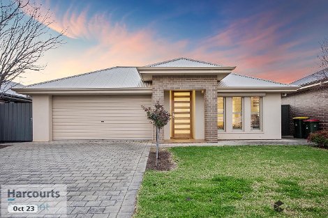 8 Lakeside Dr, Andrews Farm, SA 5114