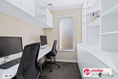 20 Speare St, Moorebank, NSW 2170