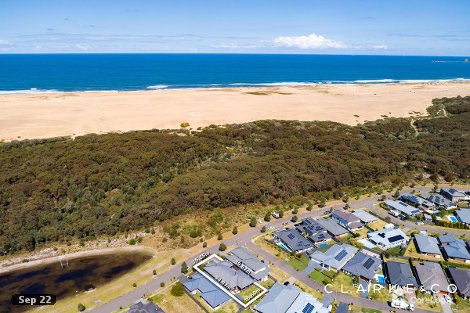 109 Dune Dr, Fern Bay, NSW 2295