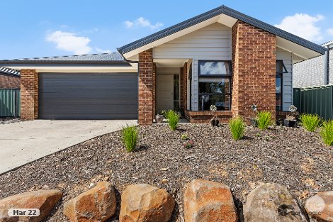 5 Cabernet Dr, Maiden Gully, VIC 3551