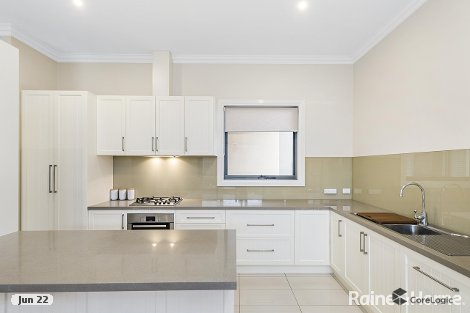 4/23 Warren St, Kyneton, VIC 3444