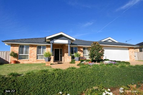 93 Atherton Cres, Tatton, NSW 2650