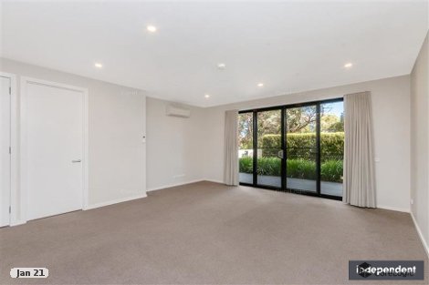 2/15 Thring St, Chapman, ACT 2611