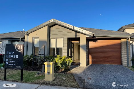 9 Almondberry Way, Williams Landing, VIC 3027