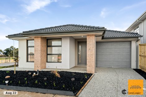 42 Carfin Cct, Thornhill Park, VIC 3335