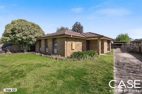 27 Hazelwood Ave, Cranbourne North, VIC 3977