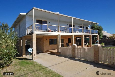 25 Bluewater Dr, Jurien Bay, WA 6516