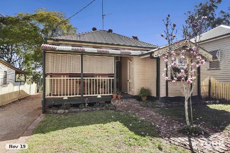 9 Grenier St, North Toowoomba, QLD 4350