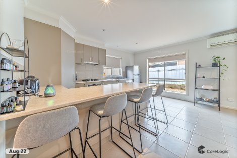 2/15 Nelson St, California Gully, VIC 3556