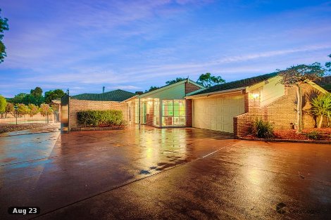 4 Baunton Ct, Kilsyth South, VIC 3137