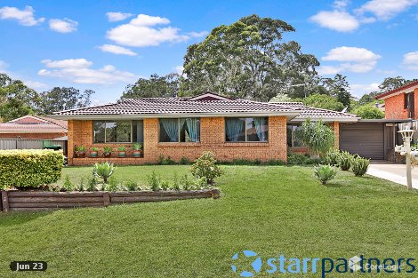 18 Larapinta Cres, St Helens Park, NSW 2560