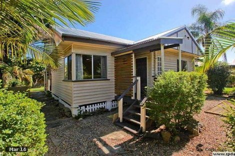 376 Hawthorne Rd, Hawthorne, QLD 4171