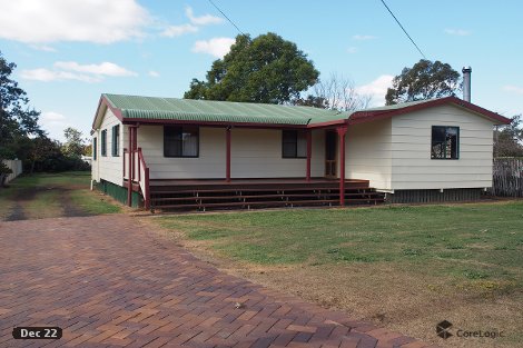 14 Thomas St, Pittsworth, QLD 4356