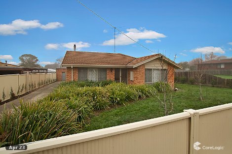 5 Jacobs Ave, Kyneton, VIC 3444