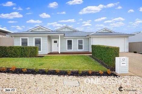 12 Florey St, Lloyd, NSW 2650