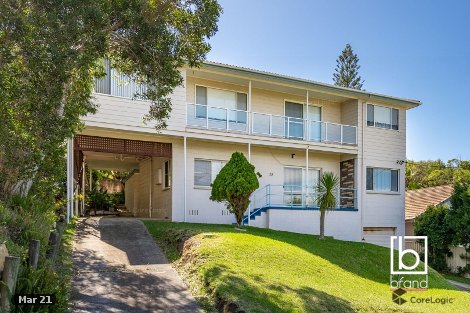 1/74 North Avoca Pde, North Avoca, NSW 2260