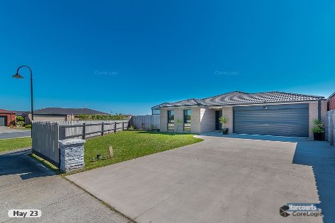 17 Oak Ave, Longwarry, VIC 3816