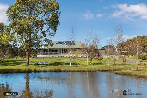 3 Slatey Creek Rd, Woodend, VIC 3442