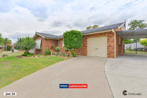 8 Bryan St, South Tamworth, NSW 2340