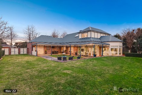 3 Beaconhill Dr, Beaconsfield, VIC 3807