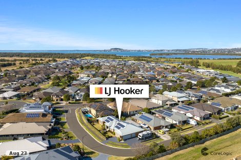 3 Riverside Cres, Haywards Bay, NSW 2530