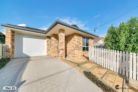 8 Dobbie St, Holland Park, QLD 4121