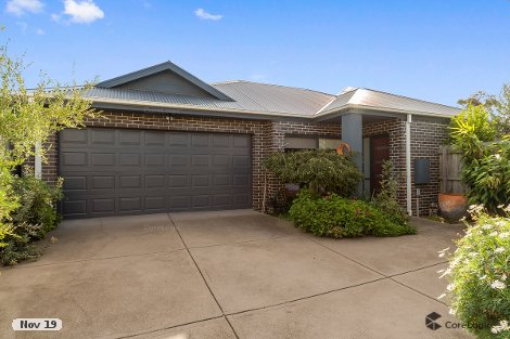 2/40 Kananook Ave, Seaford, VIC 3198