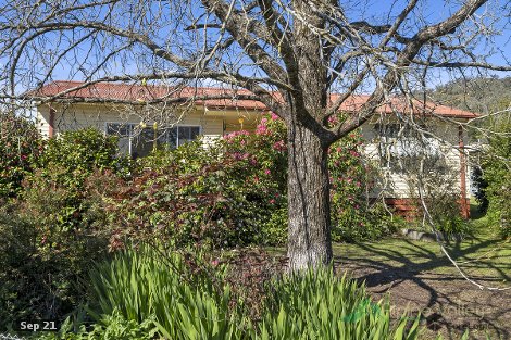 24 Kiewa Cres, Mount Beauty, VIC 3699