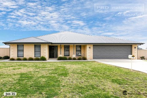 8 Hakea Dr, Coolamon, NSW 2701