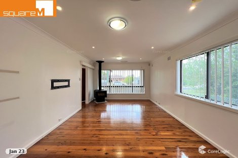 29 Parkland Ave, Macquarie Fields, NSW 2564