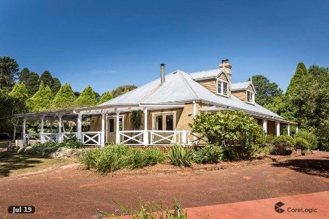 10 St Denis Cl, Burradoo, NSW 2576