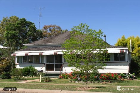 18 Short St, Pittsworth, QLD 4356