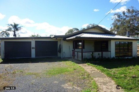 35 Bell St, Walloon, QLD 4306