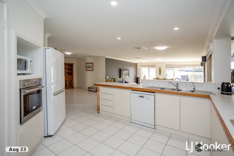 2 Heath Pl, Thornlie, WA 6108