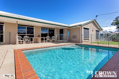 7 La Salle Dr, Newport, QLD 4020