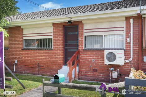 2/17 Mclennan St, Eumemmerring, VIC 3177