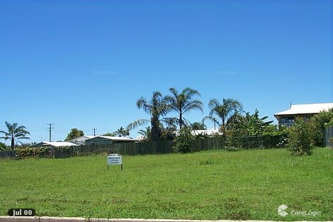 38 Moore St, Elliott Heads, QLD 4670