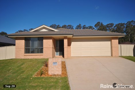 5 Candlebark Cl, West Nowra, NSW 2541